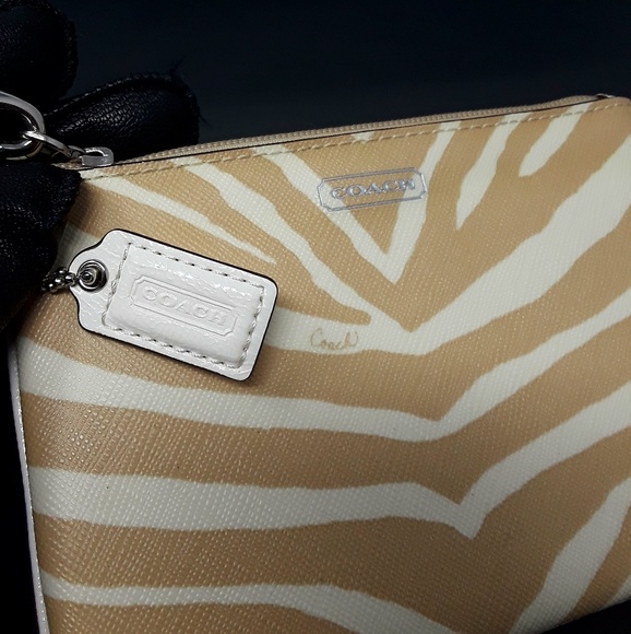 COACH Zebra Print Wallet - Picture 4 of 7